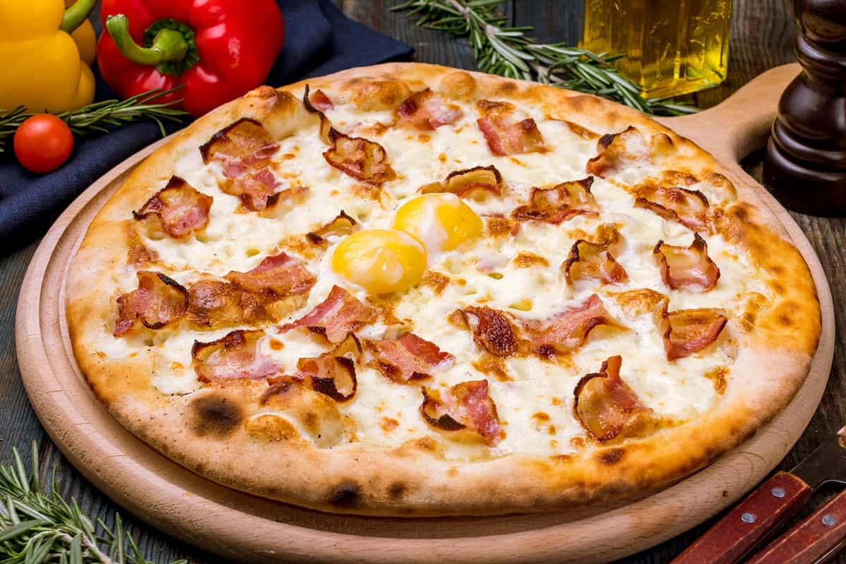 Imagen pizza carbonara